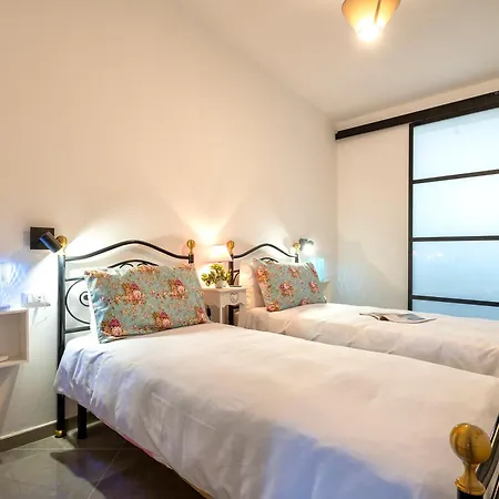 Sunflower Villa